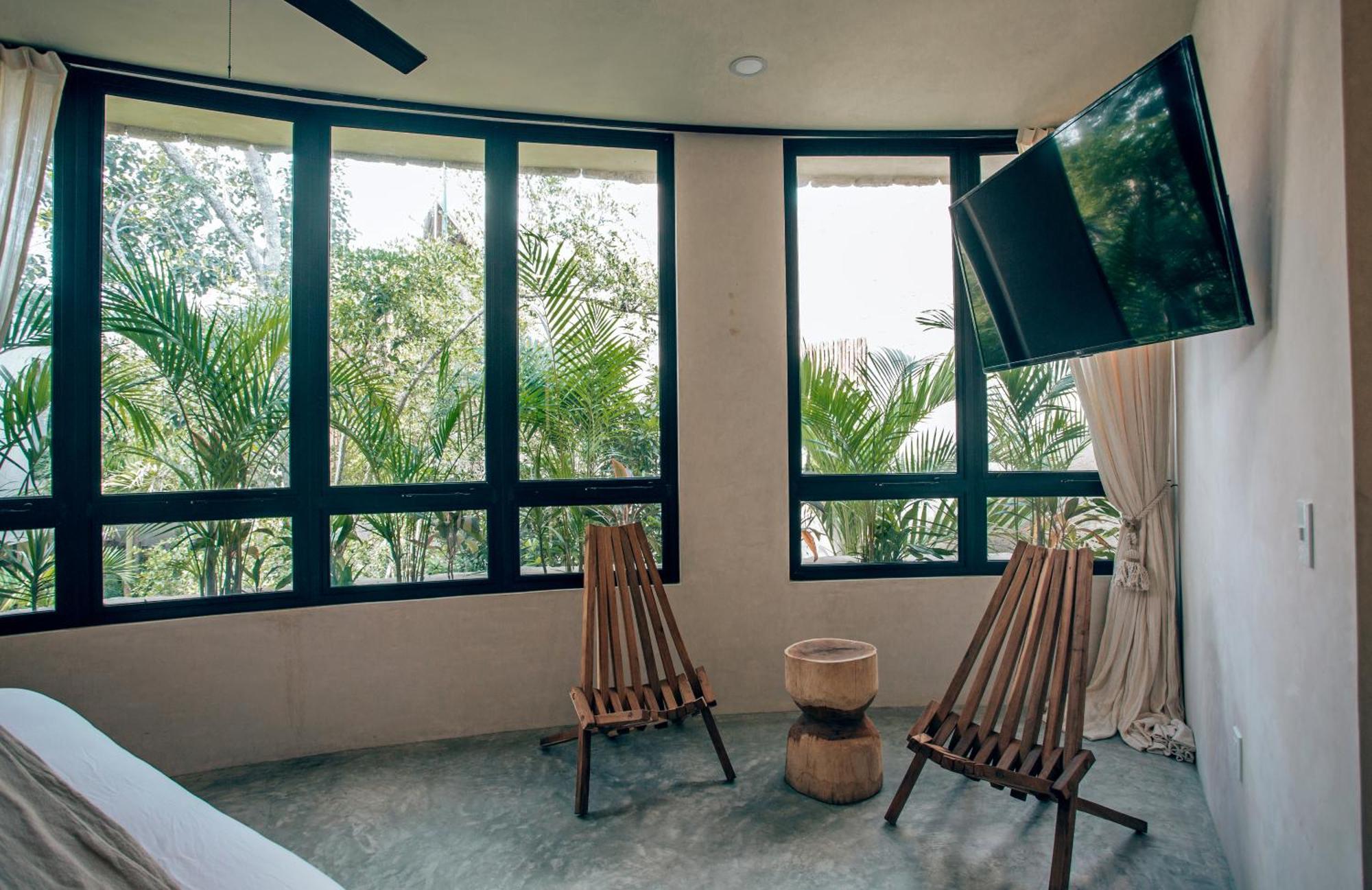 Private Pool Jungle Boho Soona 6a *